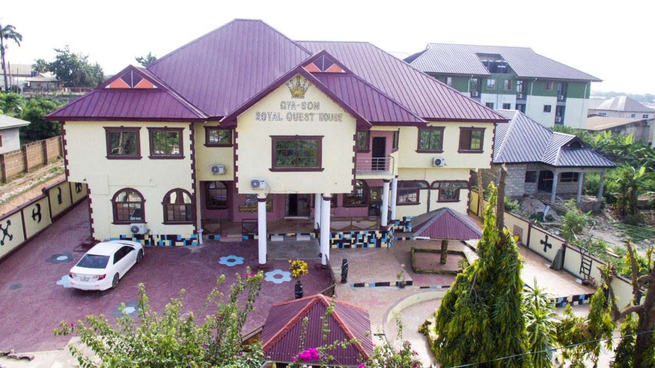 Gya-Son Royal Guest House Kumasi Exterior photo