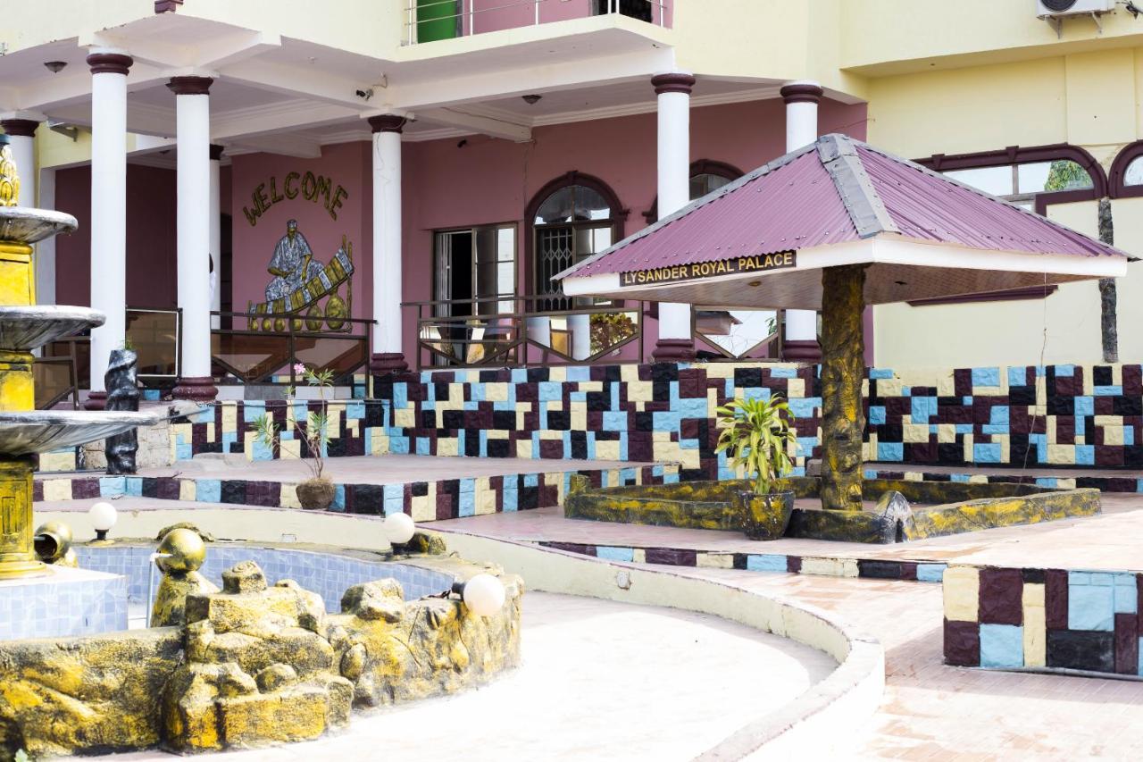 Gya-Son Royal Guest House Kumasi Exterior photo
